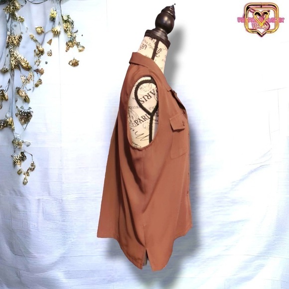 Vintage 1960's Funky Polyester Sleeveless Brown Collared Button Up Shirt - Picture 4 of 6